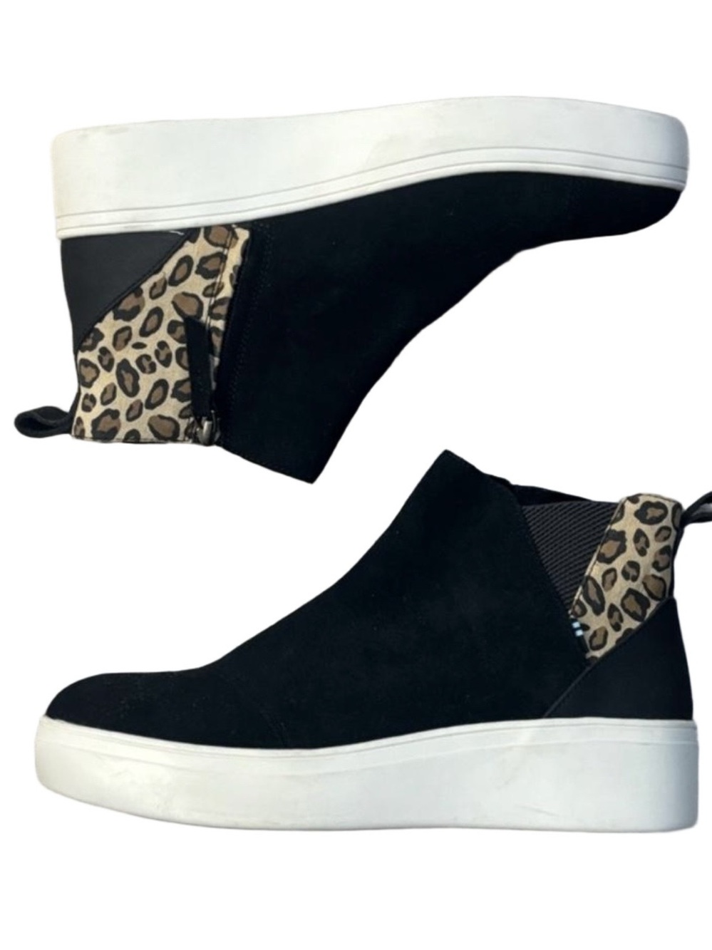 Toms Jamie Wedge Sneaker Bootie Slip-On Zipper Black Suede Leopard Trim Size 8.5
